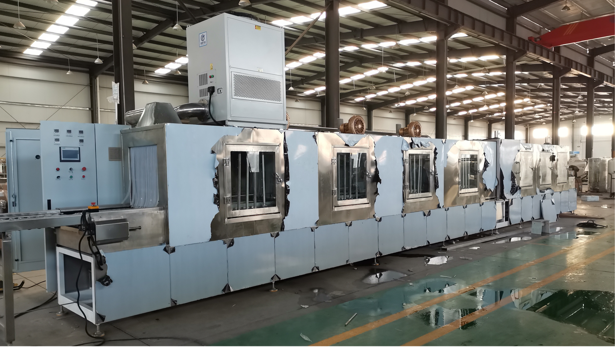 去油污通過(guò)式噴淋清洗機(jī)