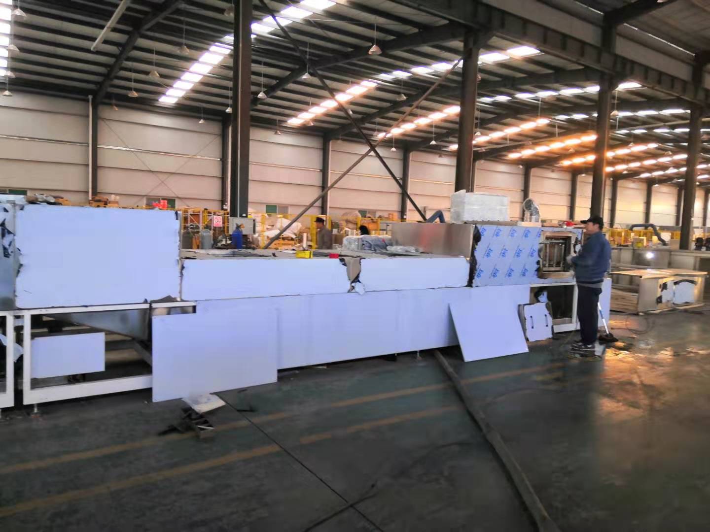 全自動(dòng)高壓噴淋清洗機(jī)