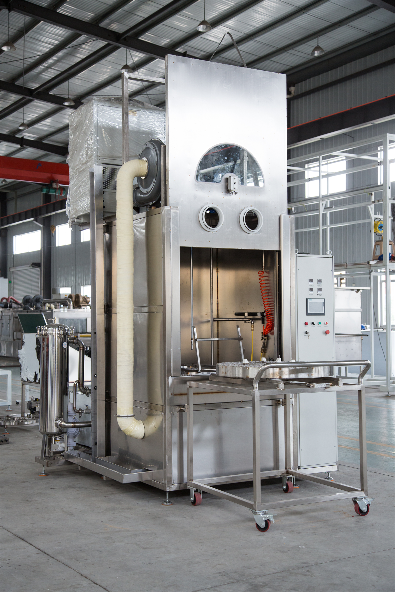 單工位旋轉(zhuǎn)噴淋清洗機(jī)