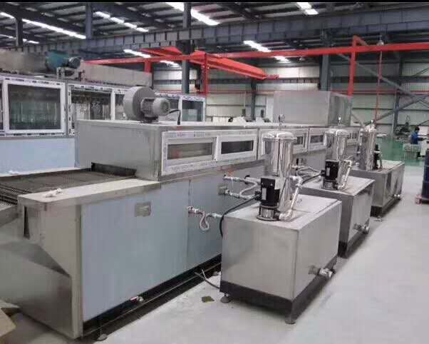 通過式高壓噴淋超聲波清洗機(jī)特點(diǎn)